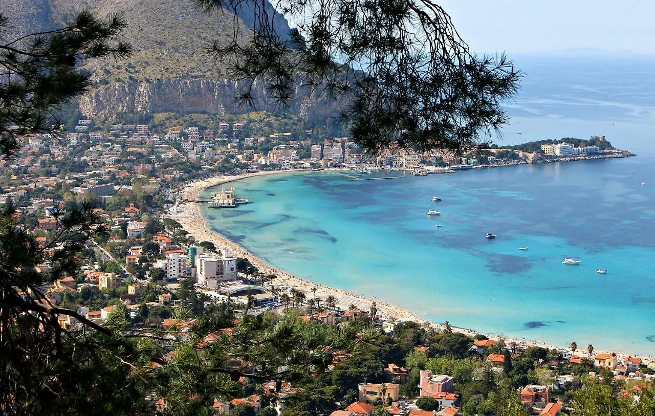 Apartment Grazioso Appartamento Nel Cuore Di Palermo