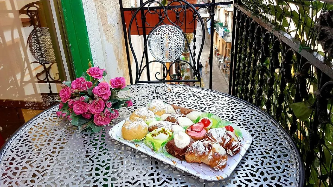 Apartment Grazioso Appartamento Nel Cuore Di Palermo